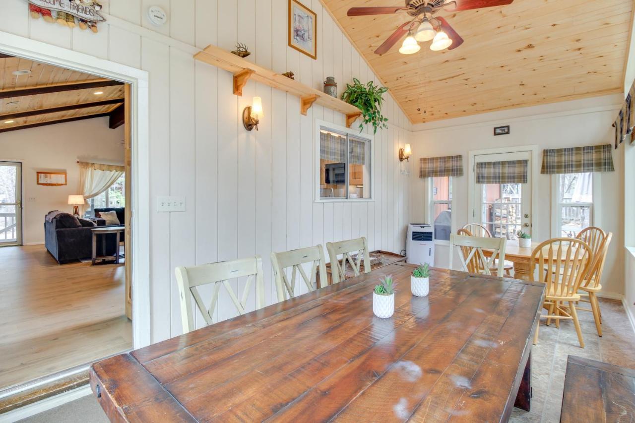 Updated Country Club Cabin, Near Golfing And Hiking! Indian Pine Dış mekan fotoğraf
