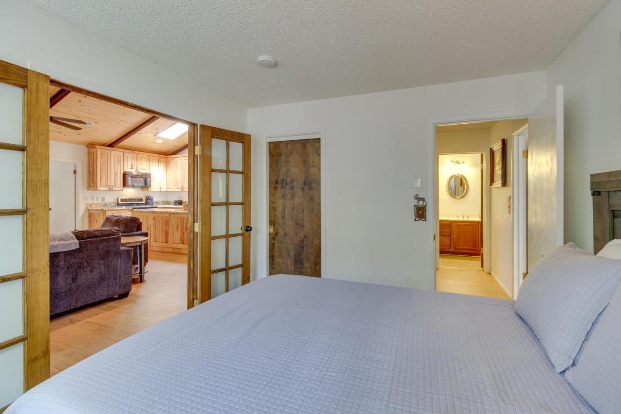 Updated Country Club Cabin, Near Golfing And Hiking! Indian Pine Dış mekan fotoğraf