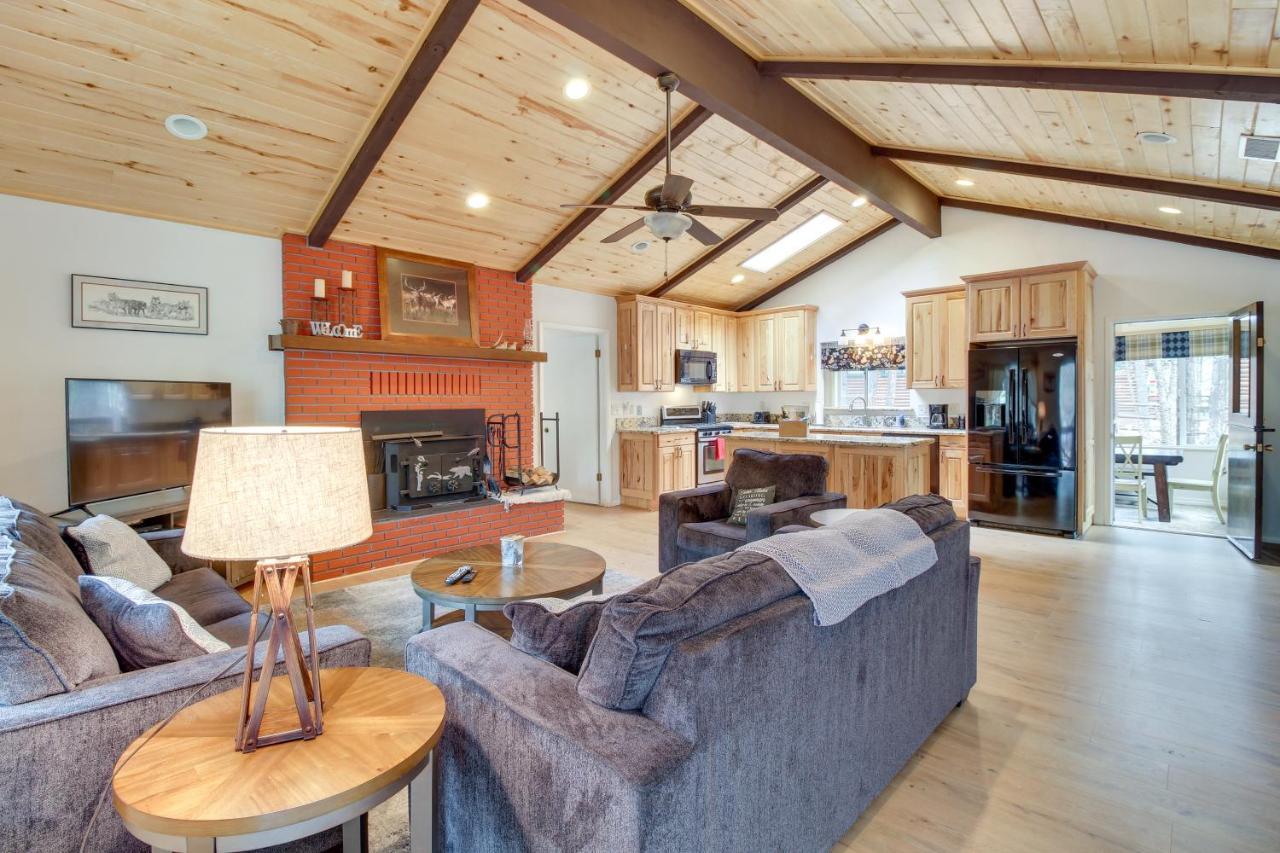 Updated Country Club Cabin, Near Golfing And Hiking! Indian Pine Dış mekan fotoğraf